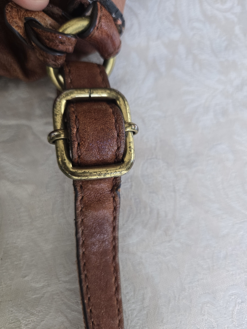 LOW START Fossil Brown Leather Crossbody Bag with Brass Hardware - Picture 14 of 15